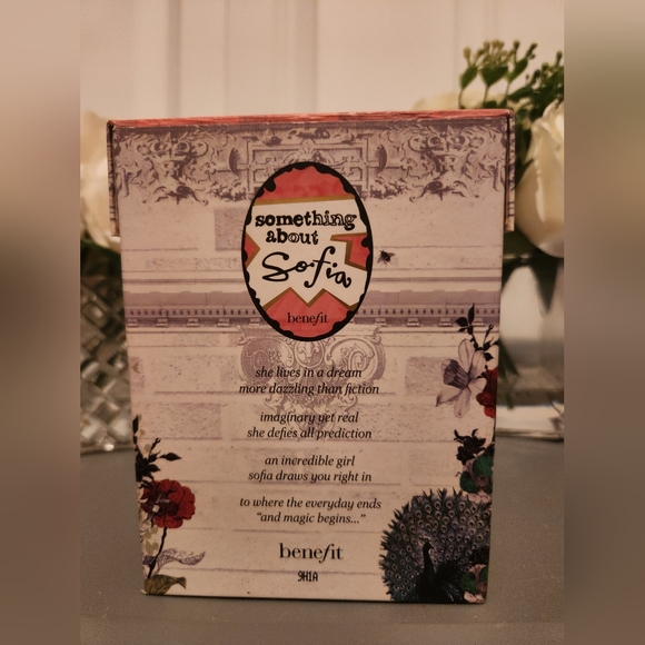 Something About Sofia by Benefit EDT / Eau De Toilette Gift Set; 30ml /1.0 fl.oz - Picture 7 of 13